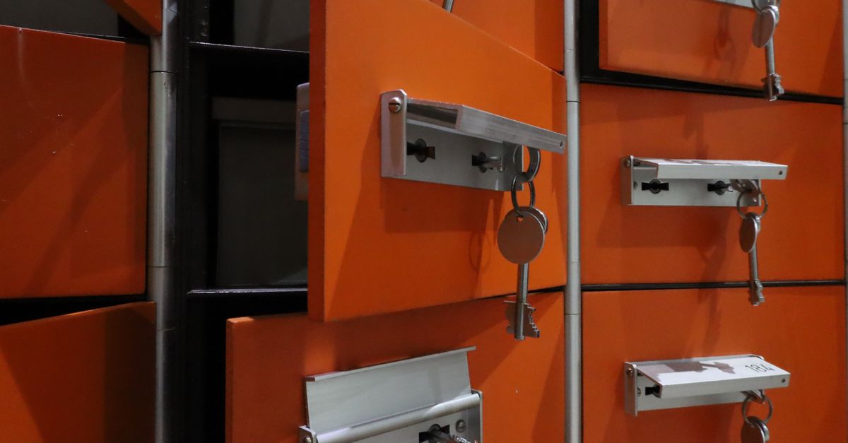 car key cutting machine — Setauket Locksmith