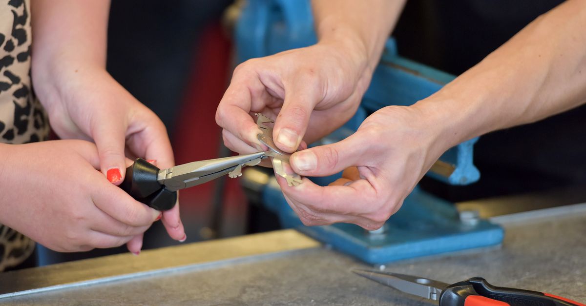 locksmith shop keys — Setauket Locksmith